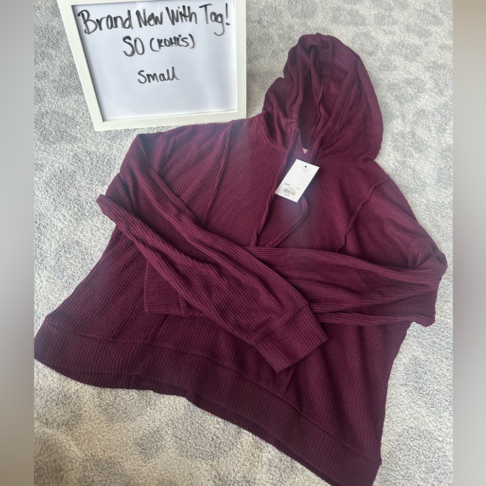 Super cute SO size small hoodie! Brand new with tags!